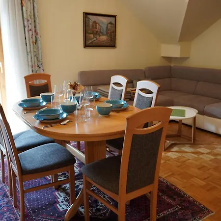 Schneider Apartamento
