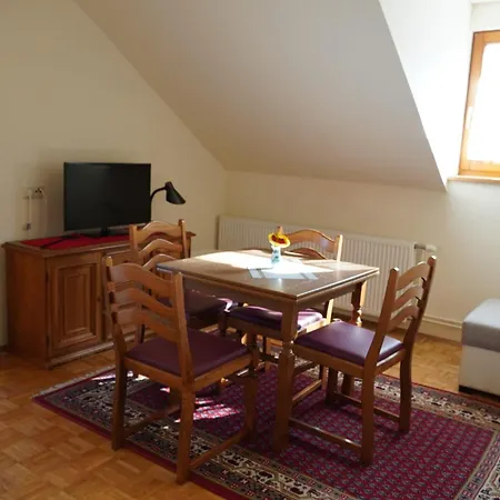 Schneider Apartamento